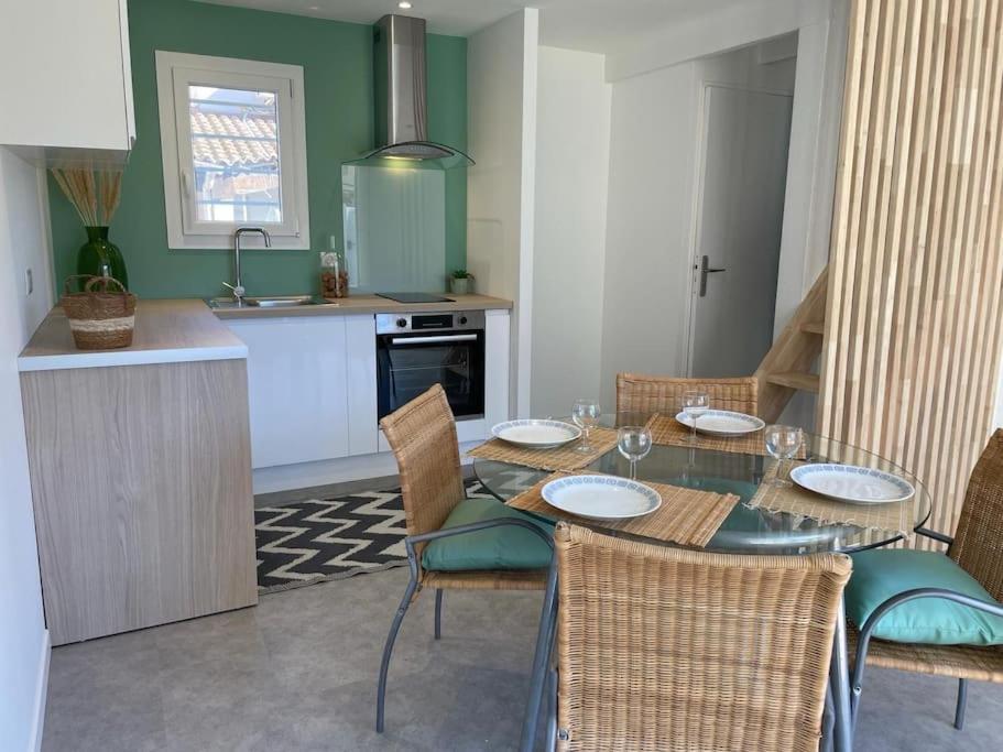 Casa de Férias Les Planetes Du Port Marseillan (Herault)