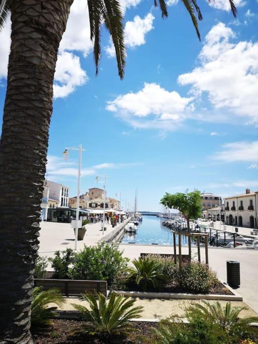 Les Planetes Du Port Holiday home