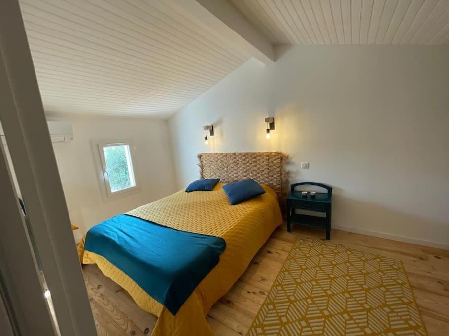 Holiday home Les Planetes Du Port